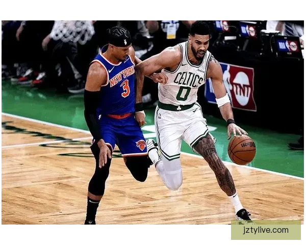 绿军末节崩盘塔图姆布朗投篮失准惨遭森林狼双杀横扫