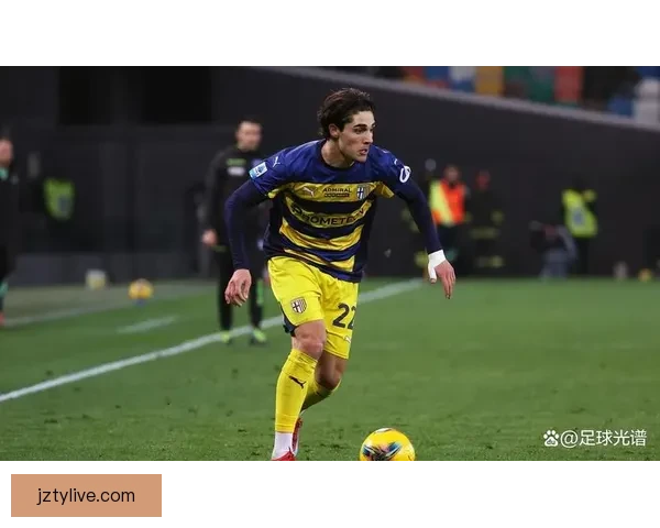 拉齐奥与帕尔马今日进行最后训练 昨日福尔梅洛基地三人缺席引关注